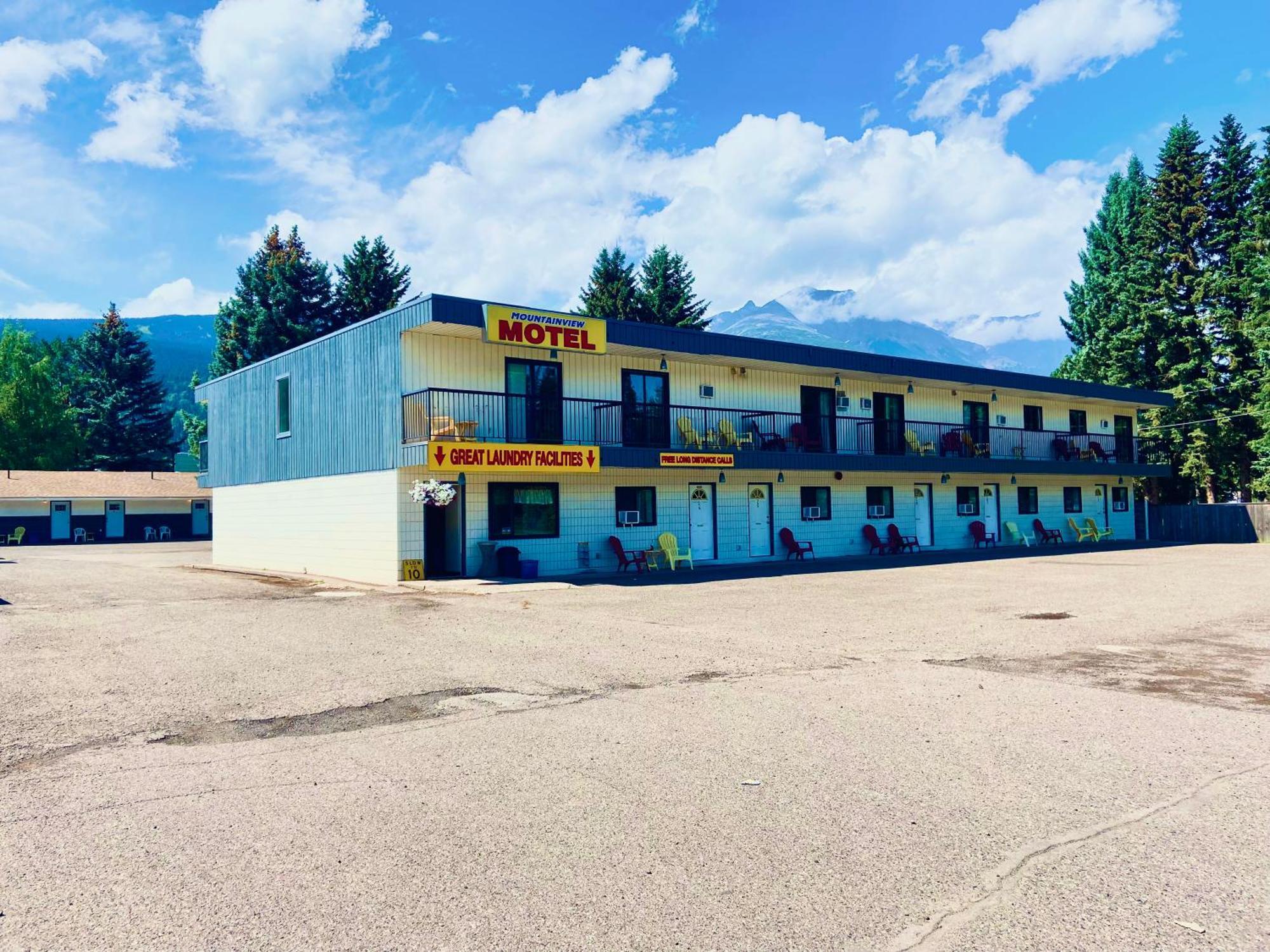 Mountain View Motel Smithers Exterior photo